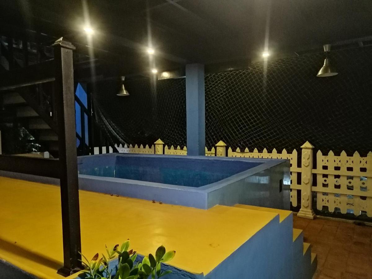 Le Petit Hotel & Restaurant Negombo Eksteriør billede